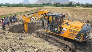 JCB JS205 Excavator Dig New Circular Well at Many Farmer’s together Own Expense [upl. by Marcia]