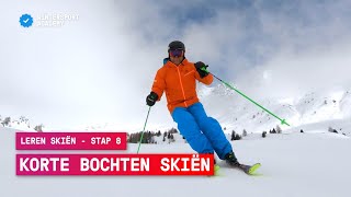 Leren skiën stap 8 Korte bochten maak een buckelpiste makkelijker [upl. by Yeuh28]