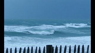 Lacanau Surf Report HD  Lundi 04 Décembre  8H45 [upl. by Nylidnam911]