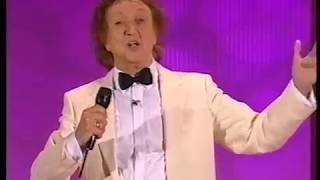 Ken dodd live singing Happiness [upl. by Ihtraa]