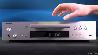 ONKYO C7070 CDPlayer CD Audio MP3 WMA iPodiPhone USB [upl. by Anitahs]