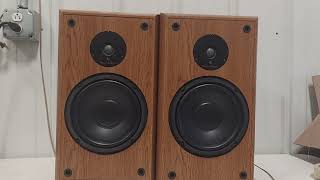 Vintage Infinity Reference Two Bookshelf Speakers [upl. by Neau600]