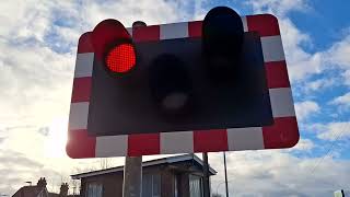 double 4000 antrim station level crossing co antrim 171124 [upl. by Ettener]