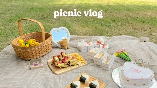 picnic vlog 🍙˚₊🧺 making cute picnic recipes celebrating with friends last days of summer ♡ [upl. by Given]