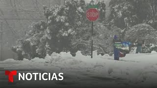 Una tormenta invernal afecta a casi 70 millones de personas  Noticias Telemundo [upl. by Lledal983]