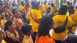 Idumban Kadamban Varre 🦚❤️Astha Kali Urumi Melam 1st Thaipusam Booking batucaves murugan [upl. by Slrahc]