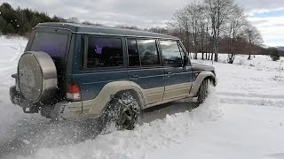 Hyundai Galloper Off road Test Drive in Snow [upl. by Kettie139]