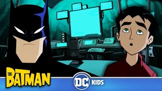 Robin découvre la Batcave   The Batman en Français 🇫🇷  DCKidsFrancais [upl. by Nodearb]