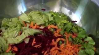 RECETTE DE SALADE CAROTTES BETTERAVES ETC [upl. by Chancelor]