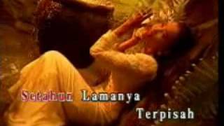 Amy Mastura  Meniti Hari Karaokewmv [upl. by Guss55]