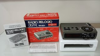 Motoradio radio relógio na caixa RRM21 [upl. by Ezarras]