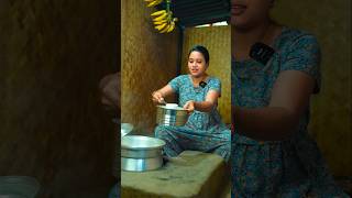 രാവിലെ മുളക് പറിക്കാൻ പോയാലോ saranyasbeautyvlogs [upl. by Brendin]