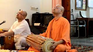 Ramakrishna Aratrikam Khandana bhava bandhana with Swami Kripakarananda at RK Math Ahmedabad [upl. by Aihsal123]