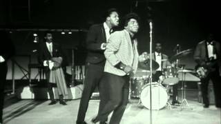 James Brown performs quotPlease Please Pleasequot at the TAMI Show Live [upl. by Noreg]