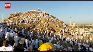 Momen 1 Juta Jamaah Calon Haji Di Padang Arafah [upl. by Trudey]