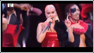 Anne Marie falls on steps on BRITs Awards 2022 and gets right back up [upl. by Bonilla]