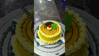 Butterscotch cake cake cakerecipe cakedecorating recipe shortsfeed yt viralvideo [upl. by Nalro397]