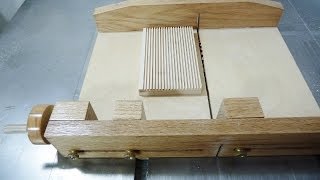 Cutting perfect grooves with a table saw [upl. by Eckmann]