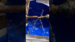 Catching water using the derblaue bucket system asmr howto diy plumbing plumber plumber [upl. by Drahser]