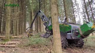 DouglasienDurchforstung Harvester John Deere mit Langkran 15032024 [upl. by Sdlonyer666]