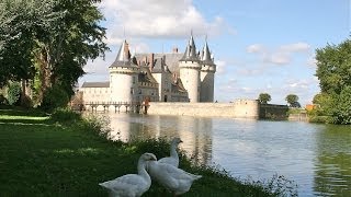 DES JARDINS DU GRAND COURTOISEAU AU CHÂTEAU DU LUDE [upl. by Lihka739]