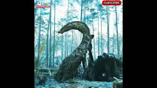 🔥Arondir And Isildur Eaten By A Giant Worm🔥  The Rings of Power lordoftherings shorts [upl. by Skelly825]