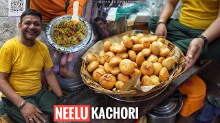 Neelu Kachori  One Of The Best Kachori in Varanasi  Only 25₹  Varanasi Food Tour  Street Food [upl. by Elene]