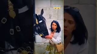 London guardsduetsubscribeshortvideoforyoufunnyfuntrendingtourismtrendtrandinghorse [upl. by Souza]