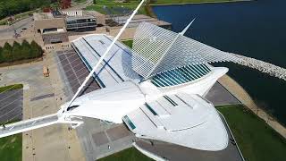 Aerial Footage  Milwaukee Art Museum  Calatrava  Burke Brise Soleil  HD [upl. by Levitan]