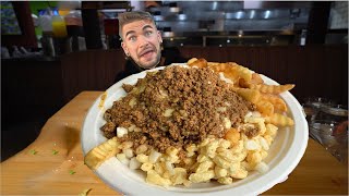 10 MINUTES TO FINISH FAMOUS NEW YORK “GARBAGE PLATE” CHALLENGE  Rochester Garbage Plate [upl. by Yukio]