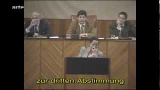 Lachanfall im andalusischen Parlament 1994 [upl. by Ymmor]