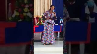 Carol Wanjiru  Singing Murui Wa Mbaara at PCEA Ruai Parish [upl. by Kacerek897]