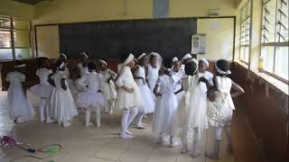 Primrose Primary children presenting a creative mixed music [upl. by Amorette999]