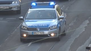 PolizeiEinsatzfahrt im Stau  Siegen  01102013 [upl. by Bonny998]