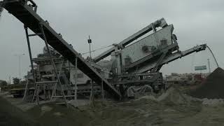 Mobile impact crusher in 150th 1020mm aggregate sand crushing line [upl. by Talya]