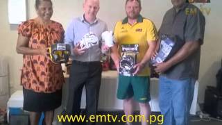 Australian company Specialist Security donate to PNG Boxing team [upl. by Jeddy]