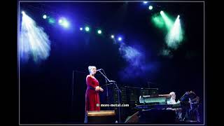 Klaus Schulze and Lisa Gerrard  Excerpt from the Essen concert  20090922 [upl. by Cowey]