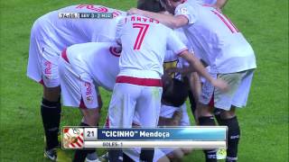 La Liga  Gol de Cicinho 32 en el Sevilla FC  RCD Mallorca  22102012  J8 [upl. by Jet]