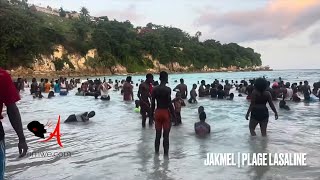 Jacmel Moment inoubliable nan plage la saline On pakèt bèl medam ap rafrechi kò yo anba chalè a [upl. by Yenot]