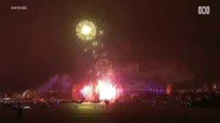 LIVE New Years Eve fireworks display over Sydney Harbour as Australia ushers in 2021 [upl. by Phalan]