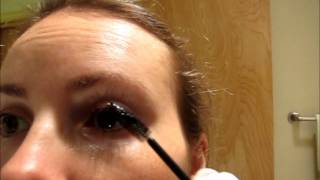 Tinting dyeing your lashes brows at home Swiss O Par DIY kit [upl. by Klara436]