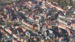 Stadtansicht der Altstadt von Halberstadt im Bundesland SachsenAnhalt [upl. by Auroora]