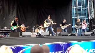 David Lee Murphy  Loco CMA Fest [upl. by Powel]