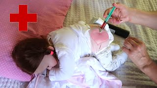 ASMR Set Doctor Treatment Baby Reborn Dolls Alice got Sick collection [upl. by Arebma242]