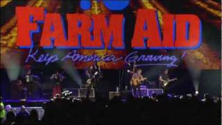 John Mellencamp  Pink Houses Live at Farm Aid 2011  HD Low Volume [upl. by Oap10]