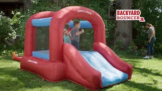 Backyard Bouncer Jr  Bounce House  Radio Flyer [upl. by Sorci]