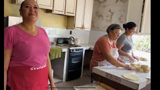 Mujeres super trabajadoras en su fabrica de tortillas de harina [upl. by Ramat123]