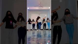 Kathazha kannala kalakalavena aadum shorts adal padal videos dance trending [upl. by Harias411]