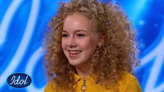 Tidligere MGP Jr deltaker Emma Noor gjør dommerne «Crazy In Love»  Idol Norge 2018 [upl. by Seana223]