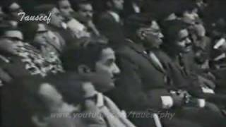 Iqbal Bano PTV Recording  Ulfat ki nai manzil ko chala [upl. by Hinman]